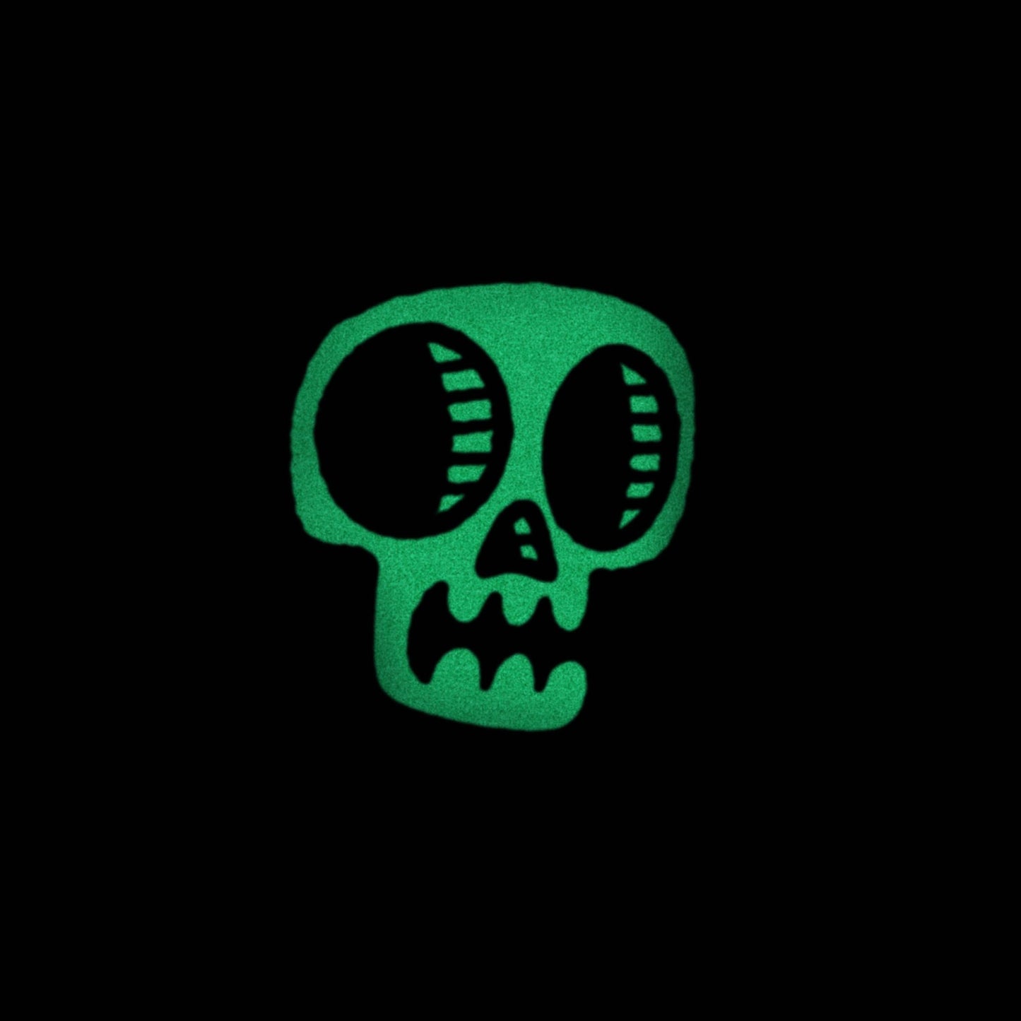 Skull | Glow-in-the-dark Enamel Pin