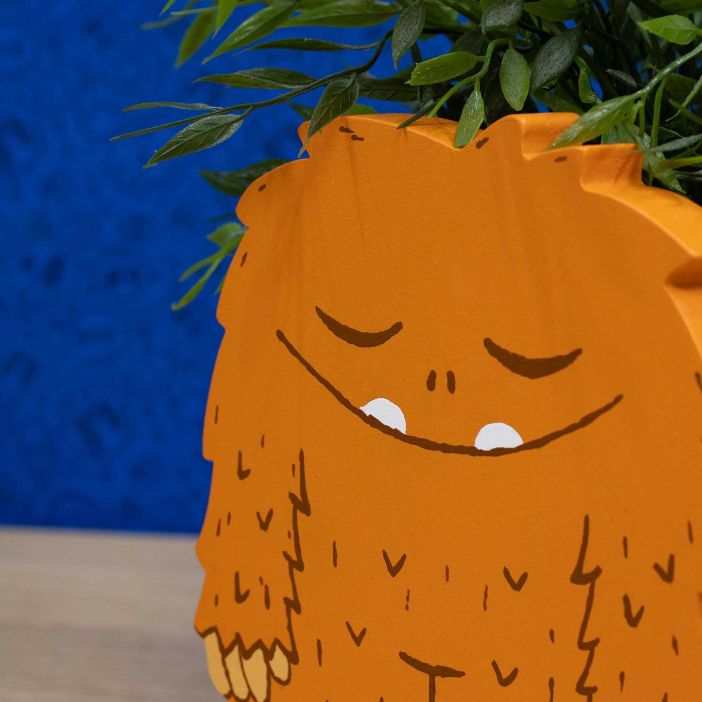 Wilbur Plant Holder